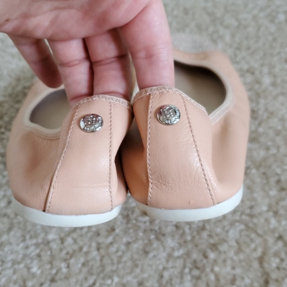 BCBG pink ballet flats with crystal details 7.5 - Picture 5 of 8